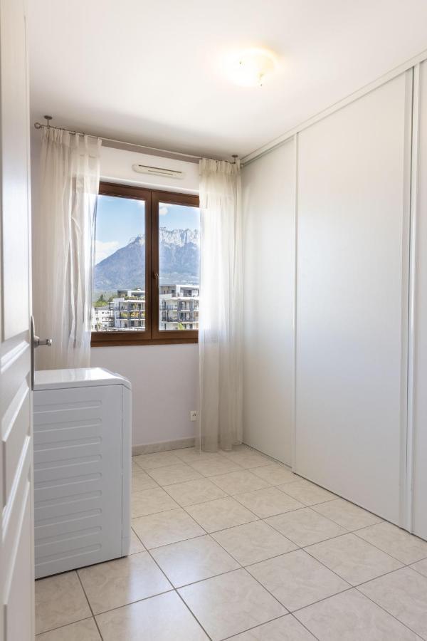 Au Coeur De St Jorioz, Spacieux Appartement Avec Terrasse Et Vue Montagne. Saint-Jorioz Buitenkant foto