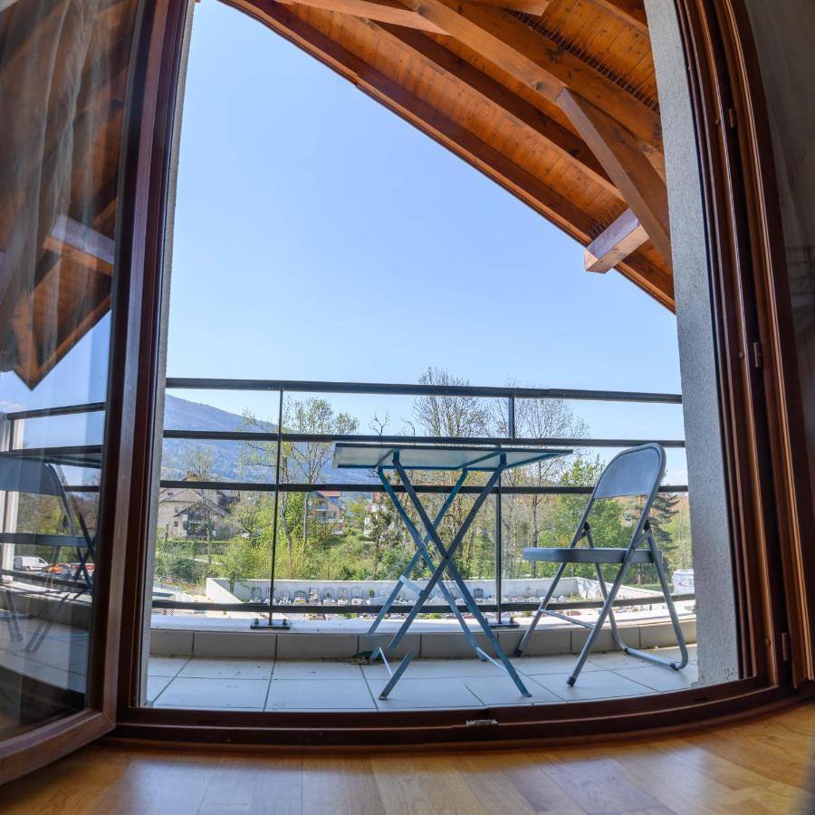 Au Coeur De St Jorioz, Spacieux Appartement Avec Terrasse Et Vue Montagne. Saint-Jorioz Buitenkant foto